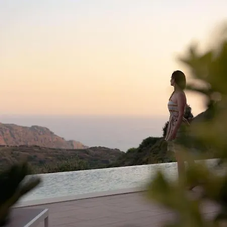 Villa Sunrise Villa, A Secluded Gem In South Crete *