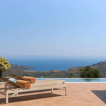 Villa Sunrise Villa, A Secluded Gem In South Crete